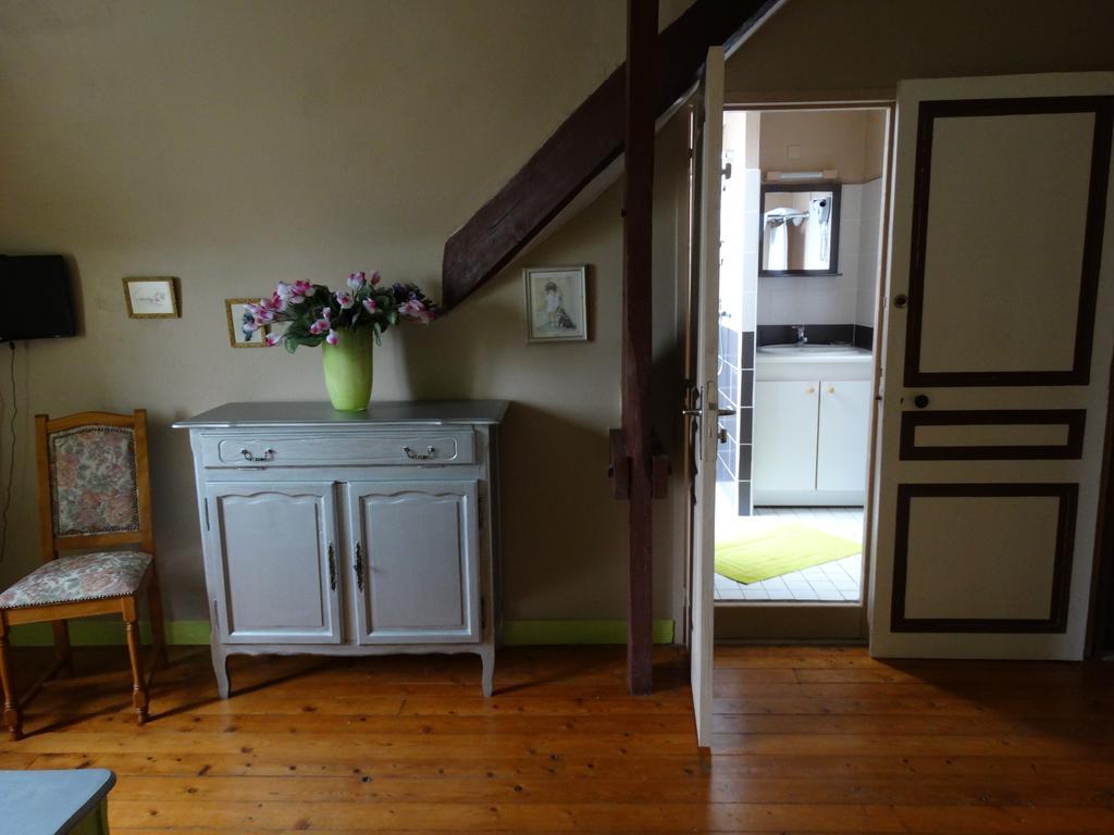 La Bagatelle Apartment Pontorson Ruang foto