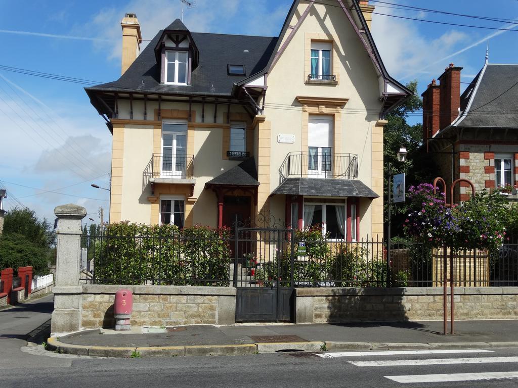 La Bagatelle Apartment Pontorson Ruang foto